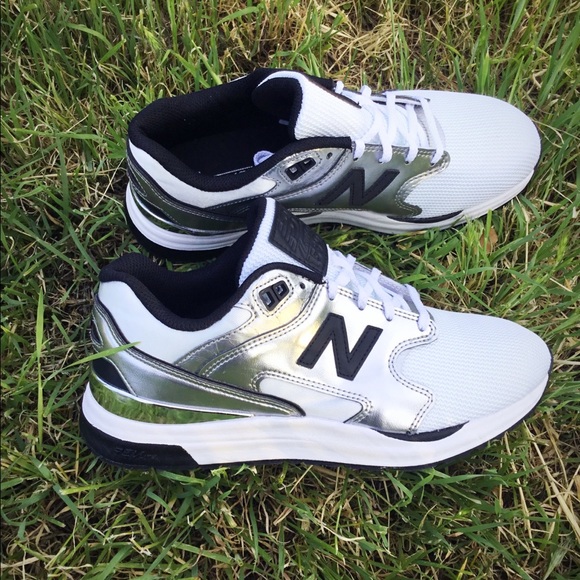 new balance 1550 womens Silver